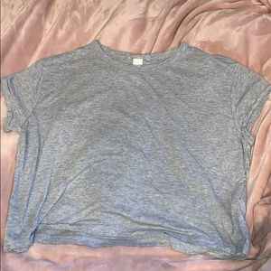 Soft basic gray cropped short sleeve t shirt